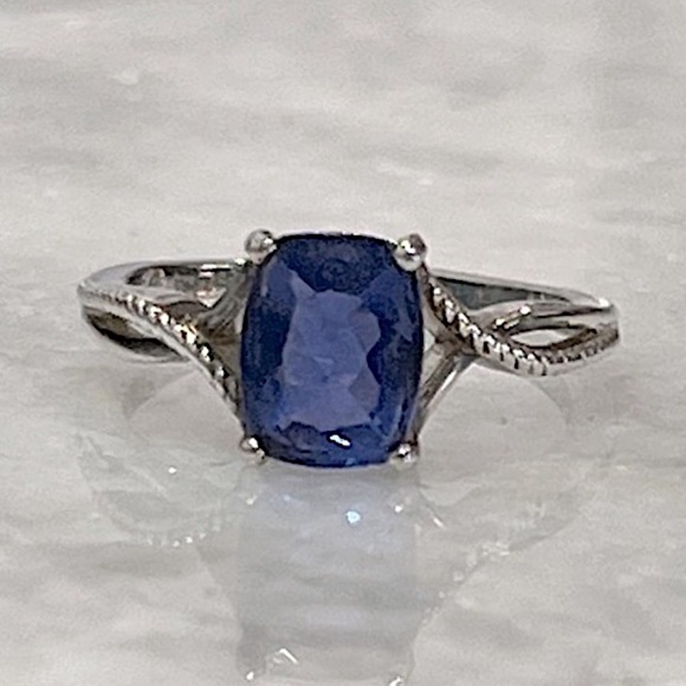 Fluorite (color change) Sterling Silver Ring